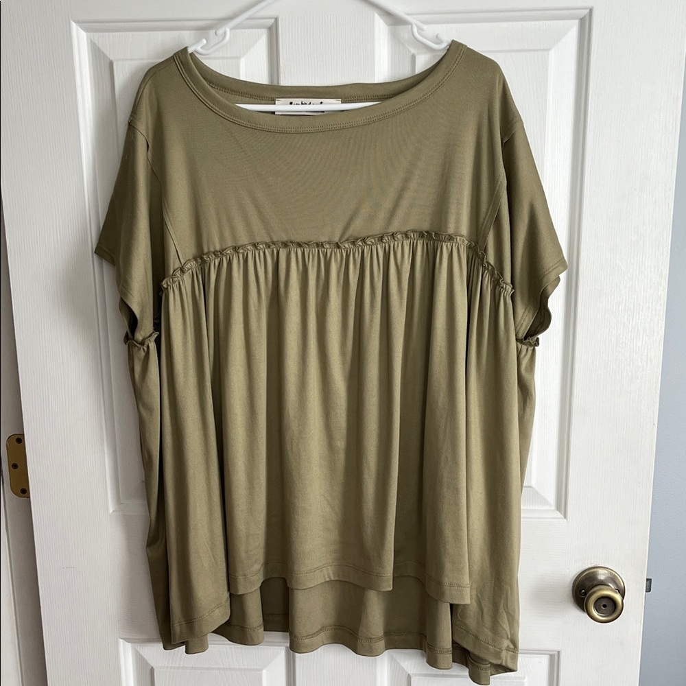 Three Bird Nest Sage Green Short Sleeve Top